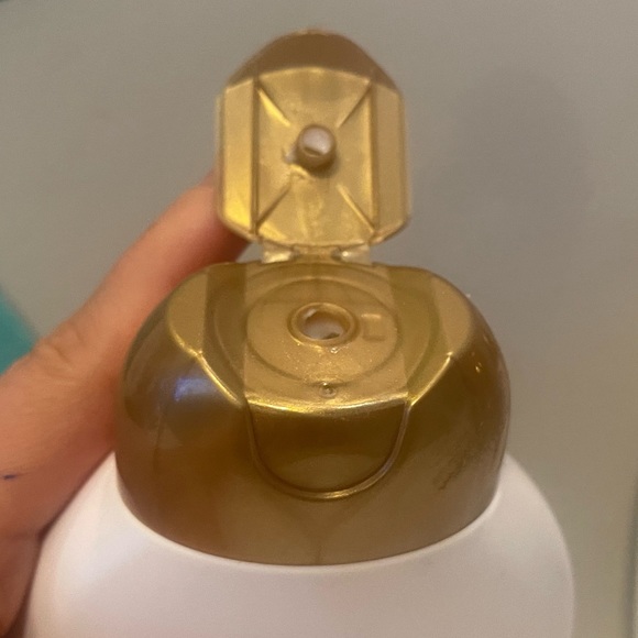 Brand new set of 2 coconut milk shampoo and conditioner 13 fluid oz - Picture 6 of 7